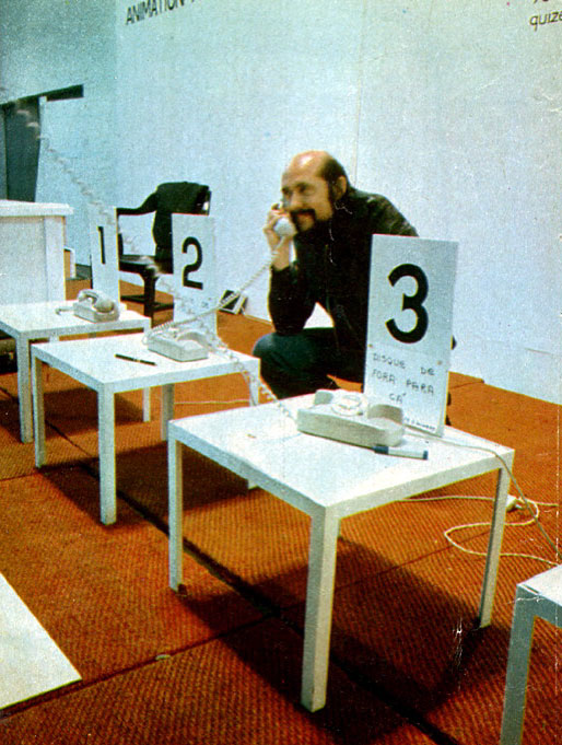 5- XII Biennial of Sao Paulo, 1973. Grand Prix de la communication: 10 telephones installed on stands allow the public, who was informed by small advertisements in the daily press, to communicate vocal messages, that were amplified by large loudspeakers, in the enclosure of the XII Biennial of Sao Paulo. It is a device of free expression that the military system at the time would do its best to prohibit. (Various pressures ended in the arrest of Fred Forest)

