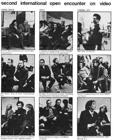 65. Manifestao de Vdeo organizada no Espao Cardin por Jorge Glusberg e Fred Forest, Paris 1975 (Sobre a foto Gillo Dorfles, Pierre Restany, Nam June Paik, Fred Forest, Abraham Moles, Herv Fischer, Jorge Glusberg, Sosno, Serge Oldenbourg, David Medalla).